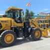 Máy xúc lật kẹp gỗ HJ948K (9) Máy xúc lật kẹp gỗ HJ948K (9)