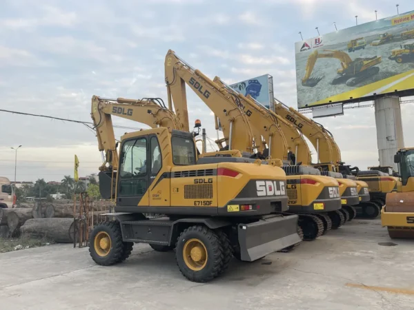 may xuc dao sdlg E7150 (7)